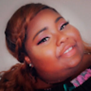 Meet your Posher, Kelli